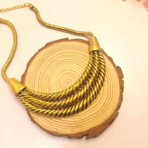 Buy Gold Choker Necklace for Women Online in Pakistan